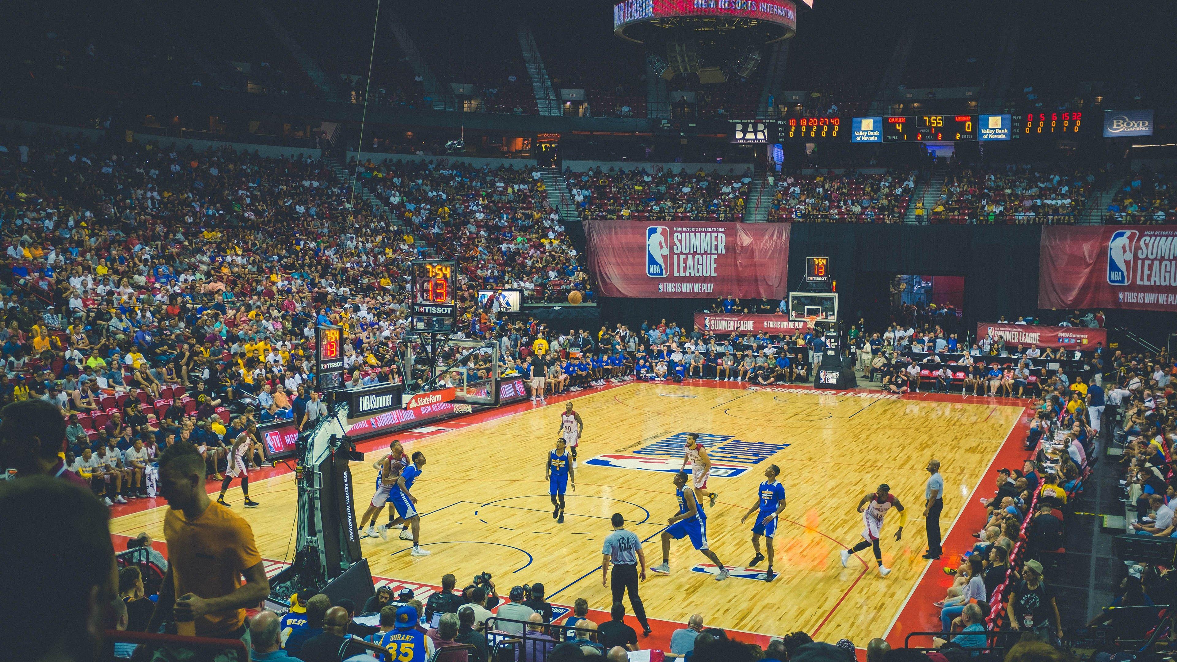 ESPN最新实力榜引爆热议，掘金傲视群雄，太阳稳居前四，湖人勇士陷中游泥潭