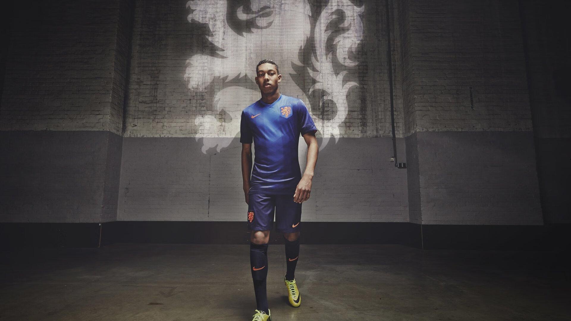 勒沃库森后防支柱塔普索巴遭遇肌肉损伤，预计缺席关键赛事数周